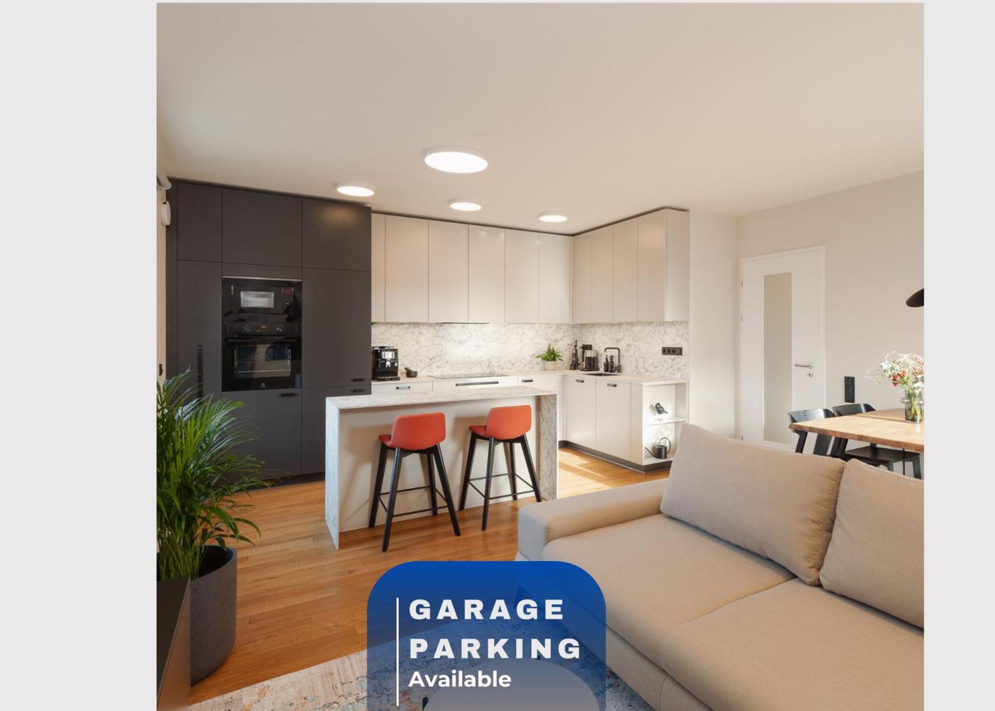 Luxury Sunny Home - Garage Parking, Metro, Balcony, Ps5 With Games Praga Esterno foto